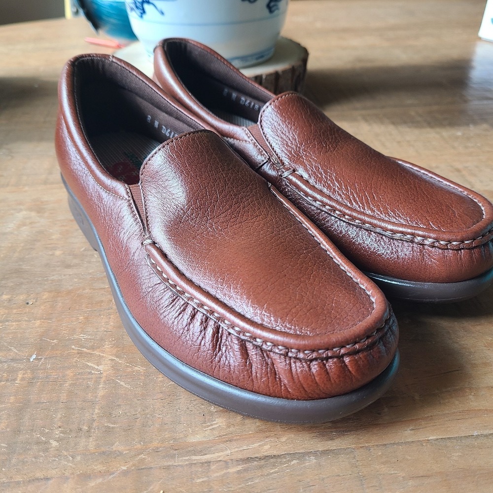 SAS Twin Leather Slip On Loafers Womens Size‎ 8 N Tripad Comfort Shoes
